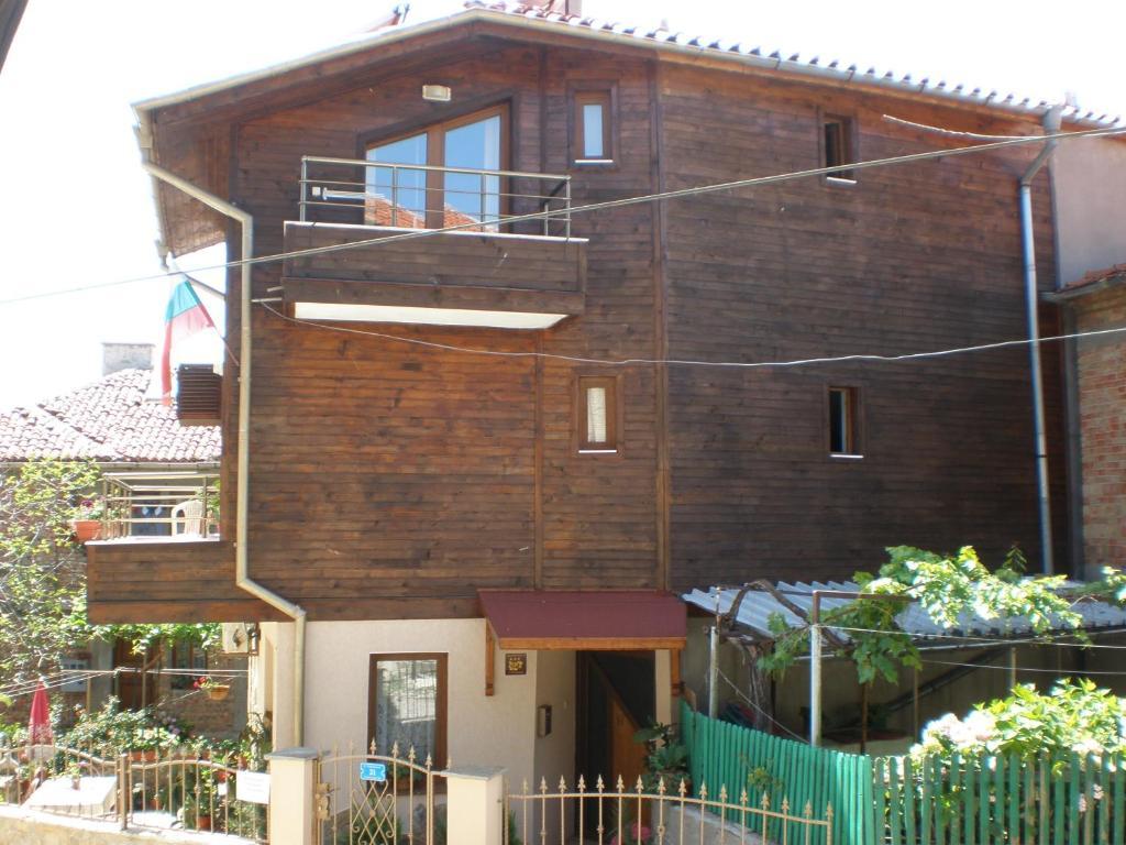 Family Hotel Emilia Sozopol Exteriör bild